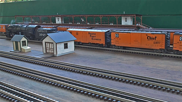 VideoStill Oil Can and PFE Trains2_720p.jpg